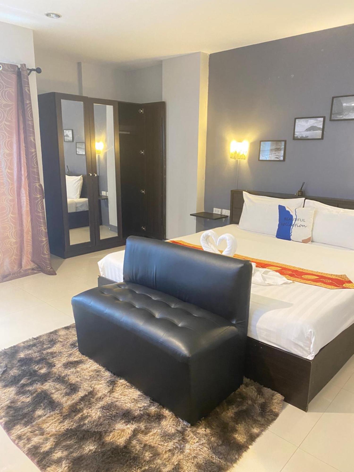 Holiday Home Patong Exterior photo