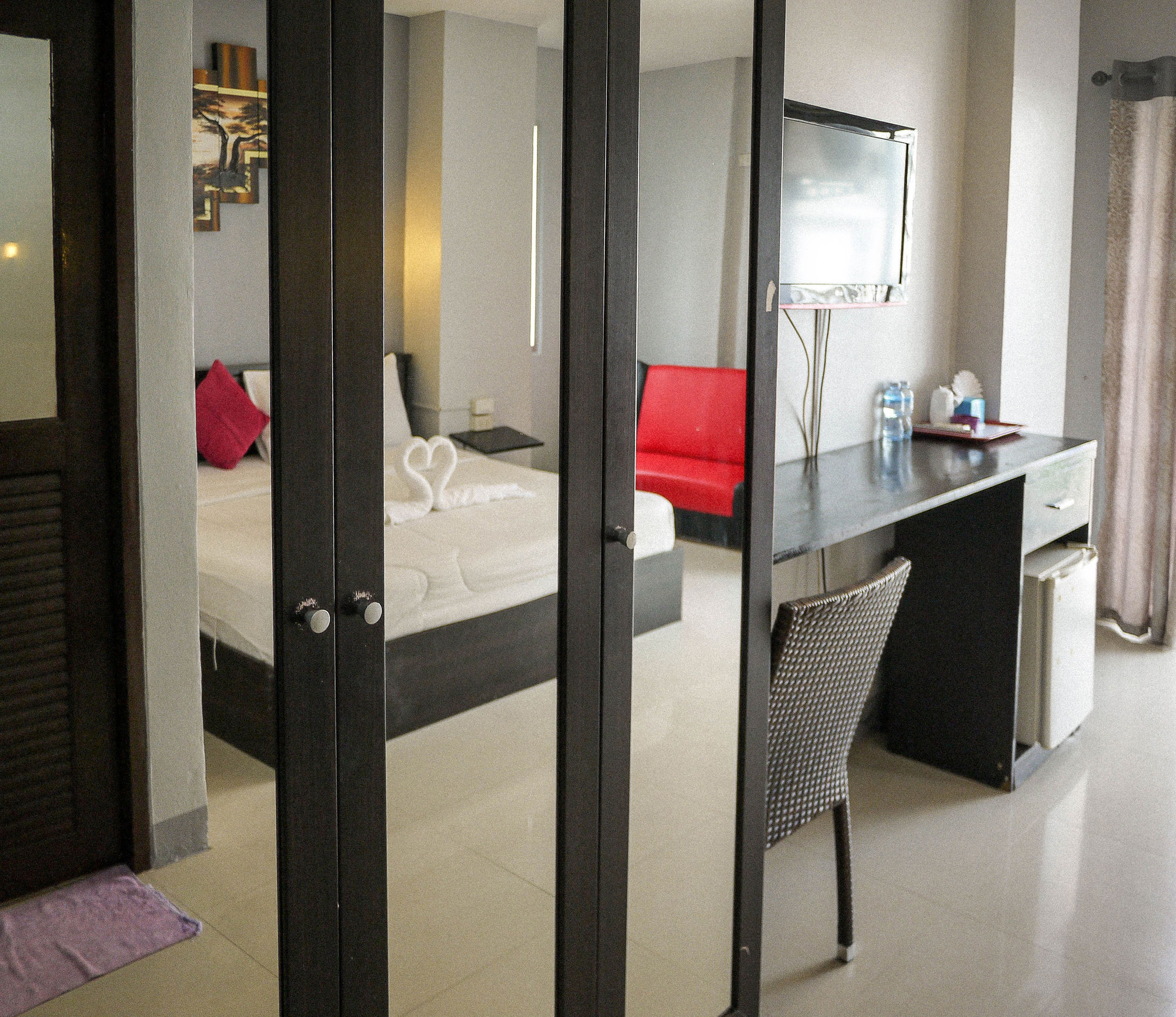 Holiday Home Patong Exterior photo