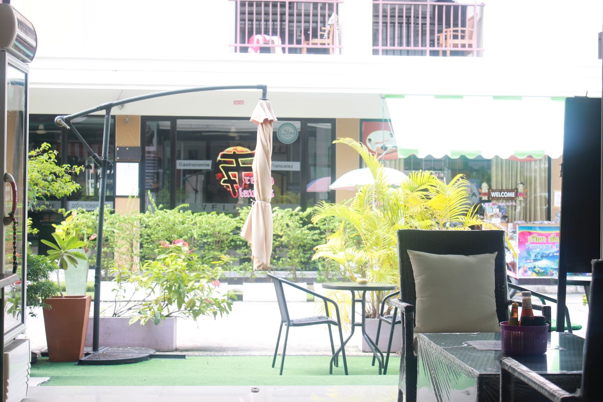 Holiday Home Patong Exterior photo